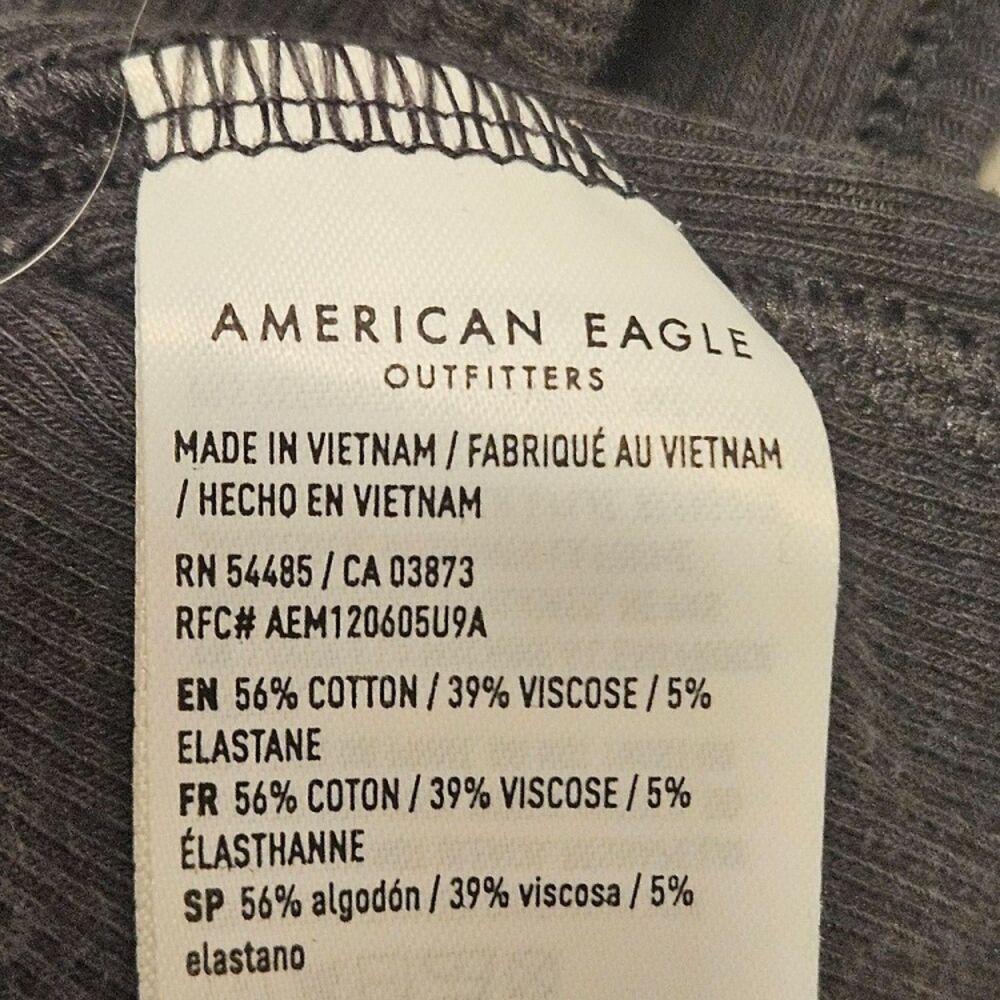 Americain Eagle cropped tank top, Black Sz Med. - Picture 4 of 7